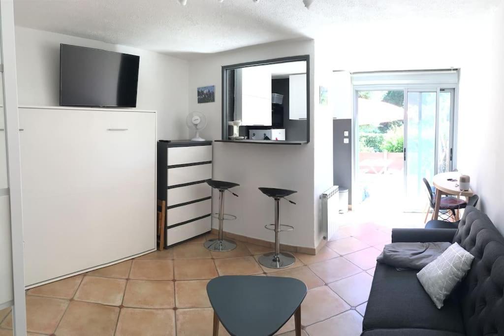 Cap Agde Studio-Cabine Jardin Clos, Port Et Plage Exterior photo